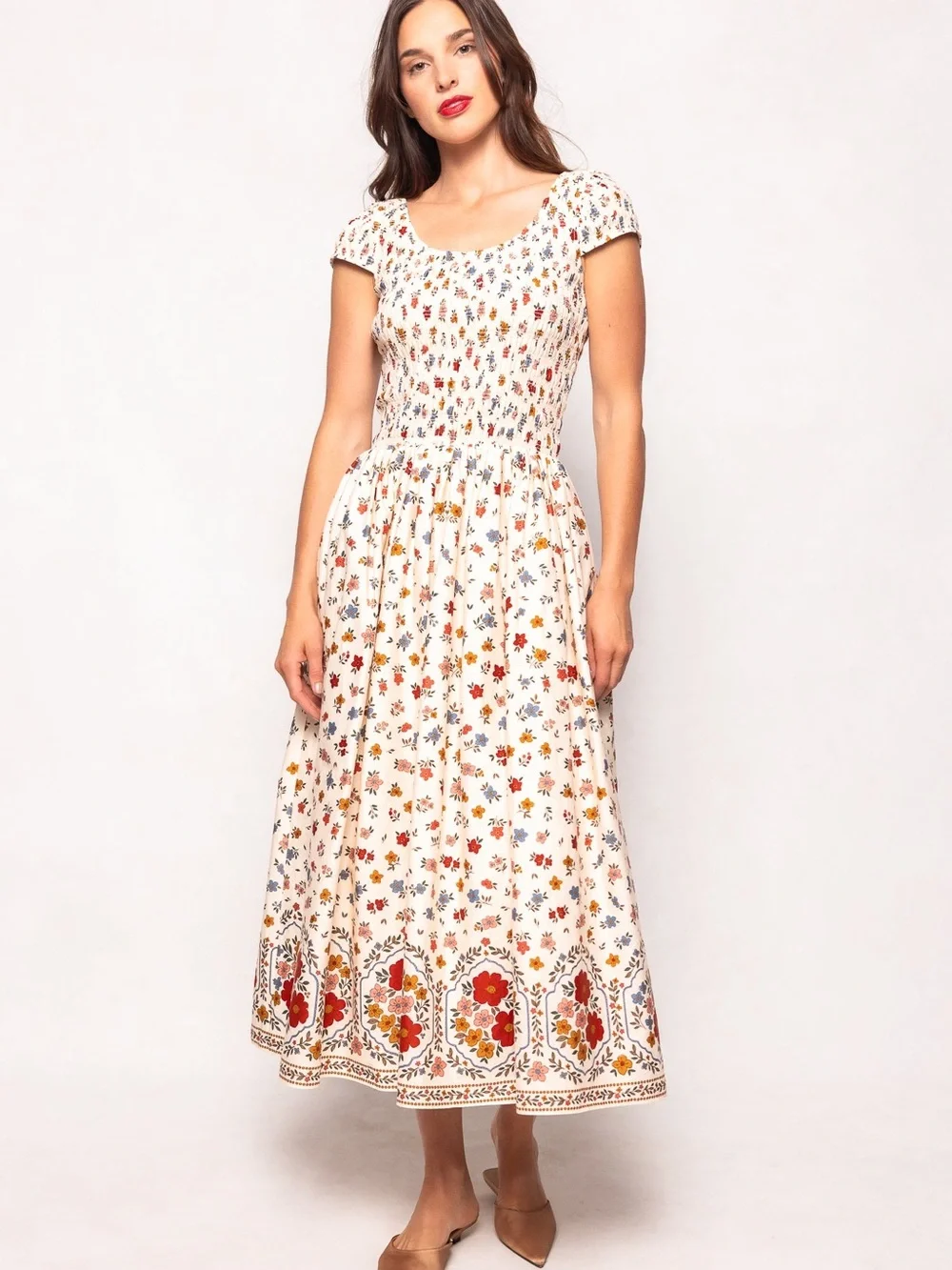 Ivy City Co - Marlow Cap Sleeve Dress in
Cream Ditsy Floral - Picture 1 of 4